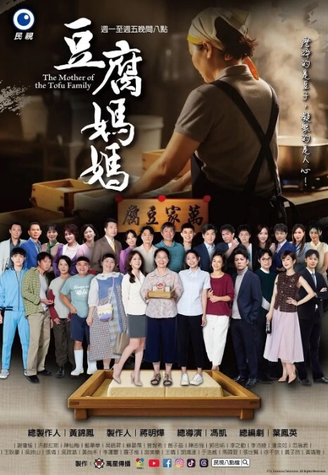 3个小姐姐疯狂的玩sm性爱游戏拿着不一样的大阳具肉棒深入抽插 - 91JQ